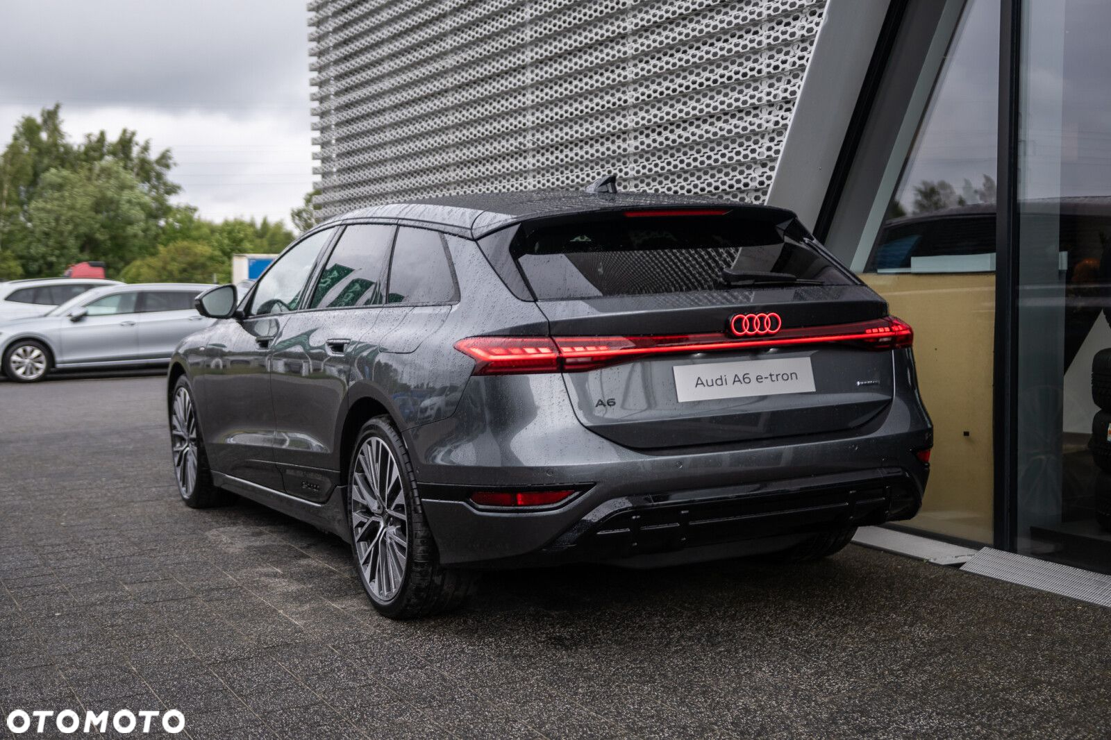Audi A6 Sportback e-tron - 4