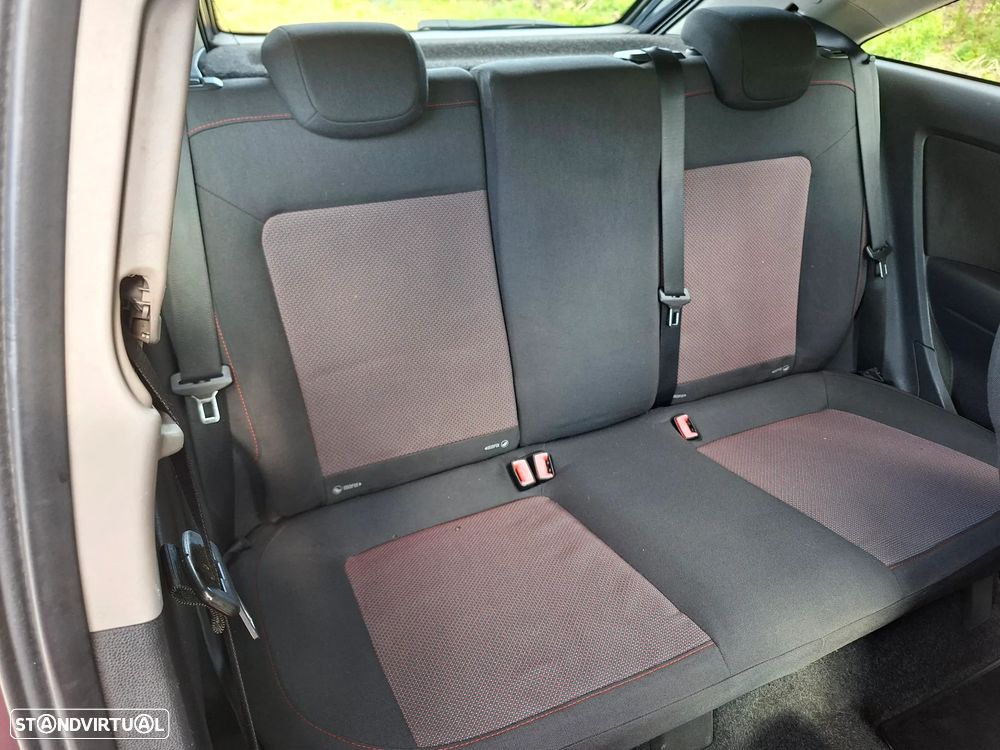 Opel Corsa 1.2 Black Edition - 10