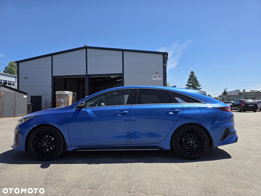 Kia ProCeed - 6