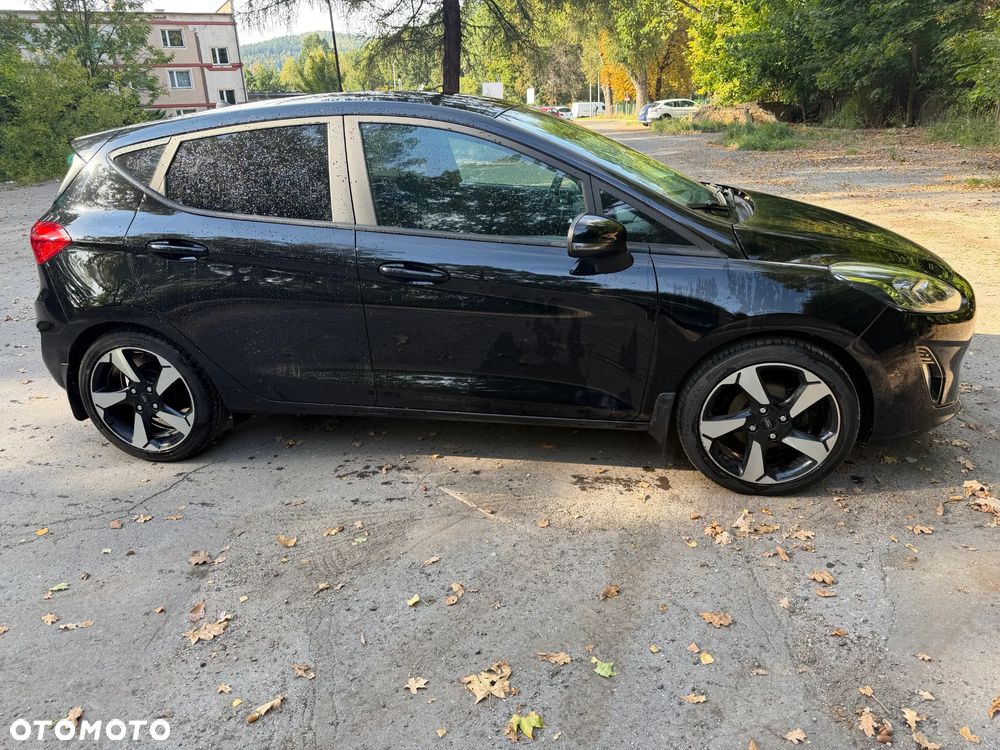 Ford Fiesta - 2