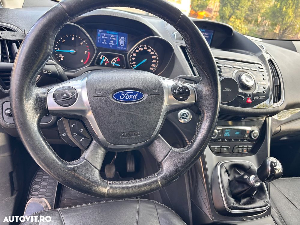 Ford Kuga 2.0 TDCi 4WD Titanium - 13