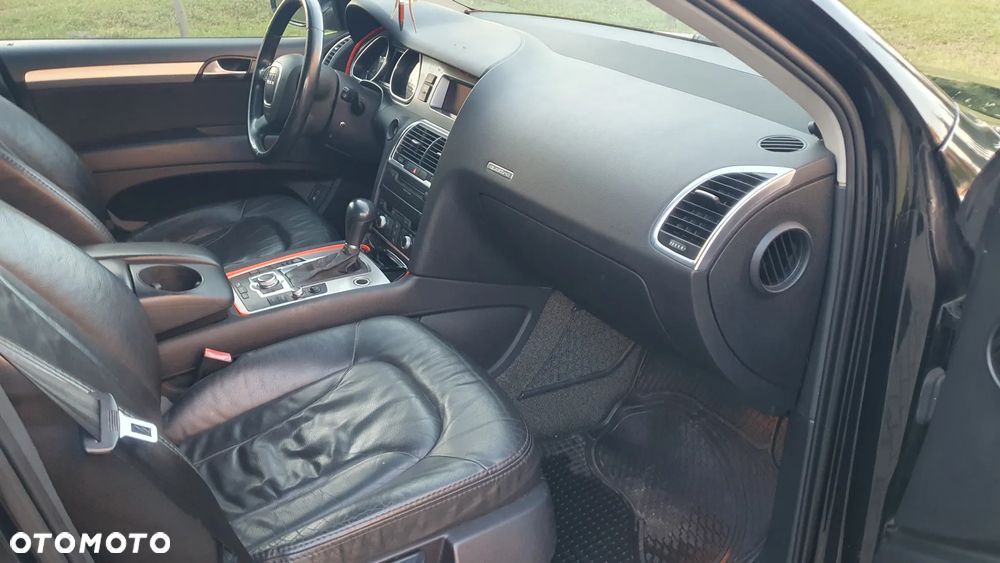 Audi Q7 3.0 TDI DPF quattro tiptronic - 17