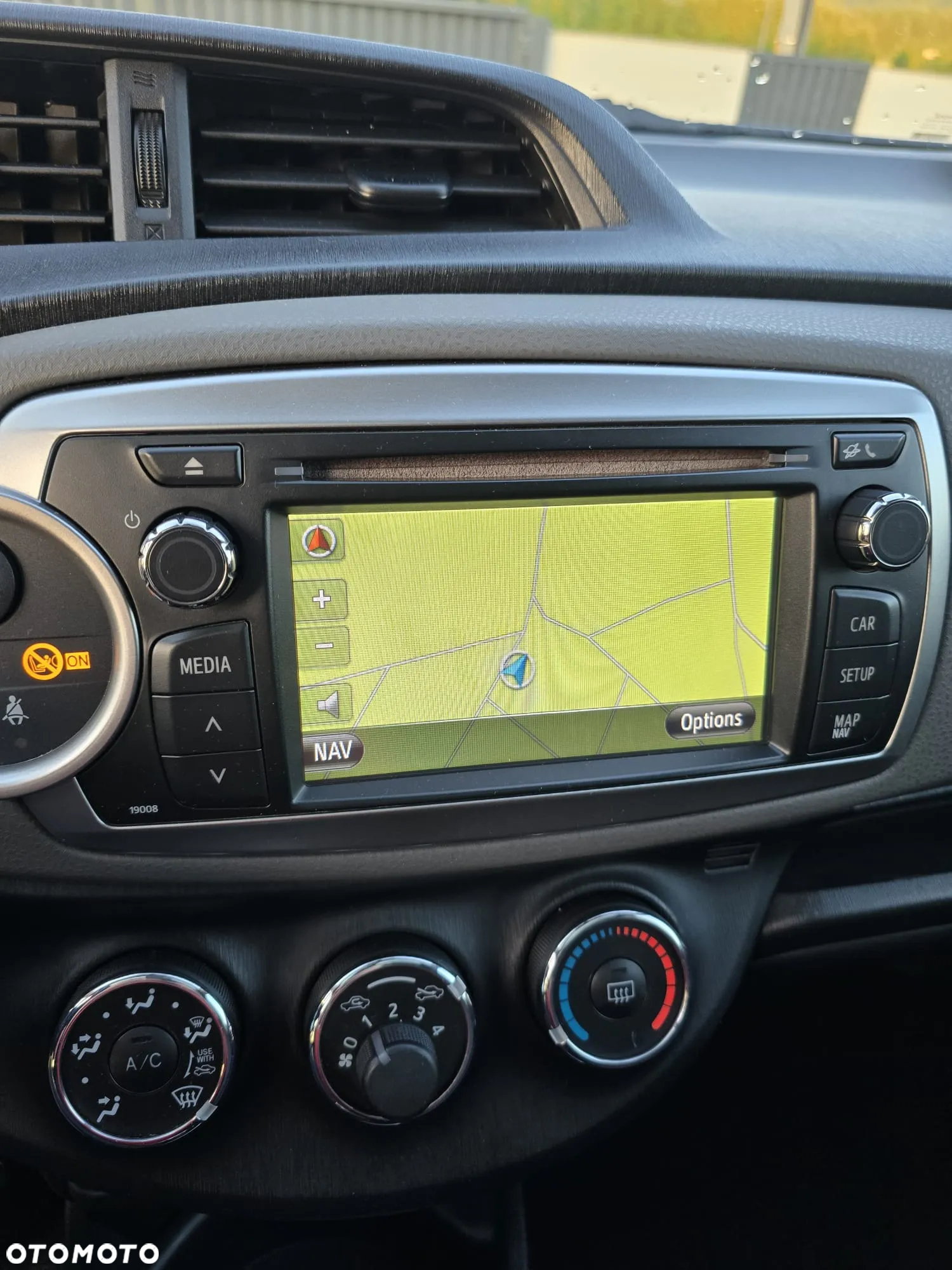 Toyota Yaris 1.33 VVT-i Executive - 18