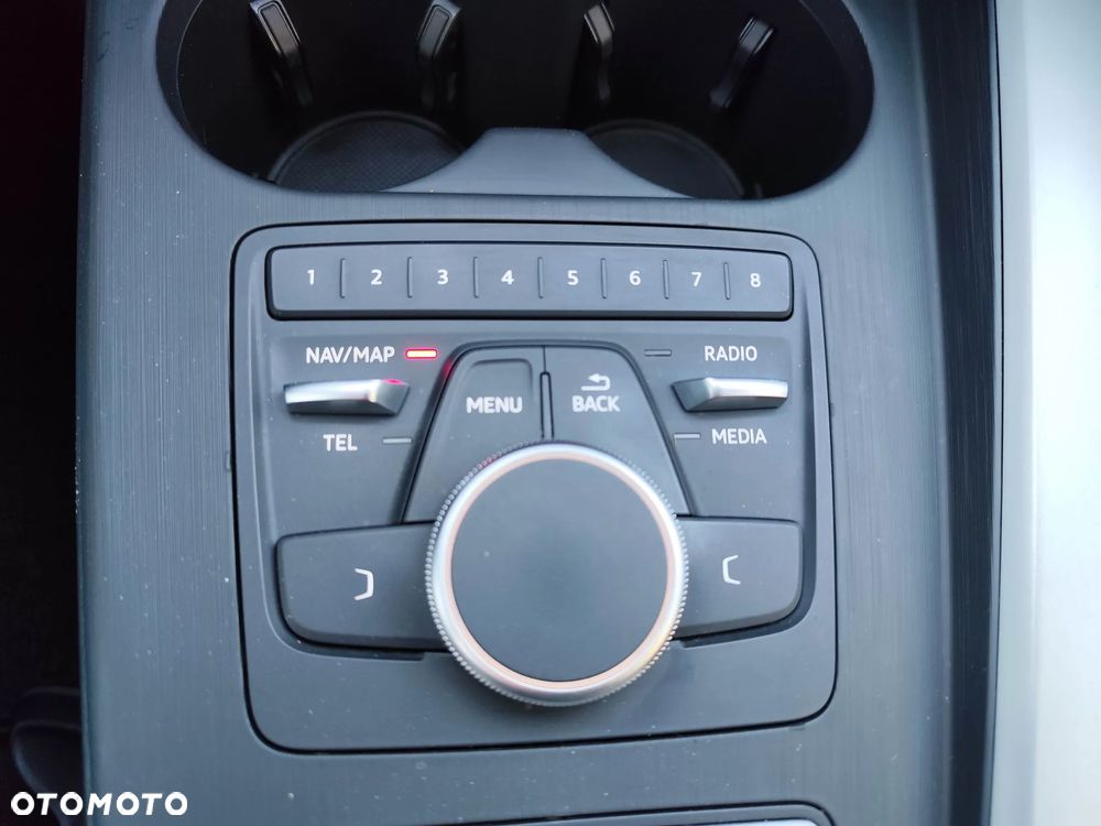 Audi A4 Avant 45 TFSI quattro S tronic - 28