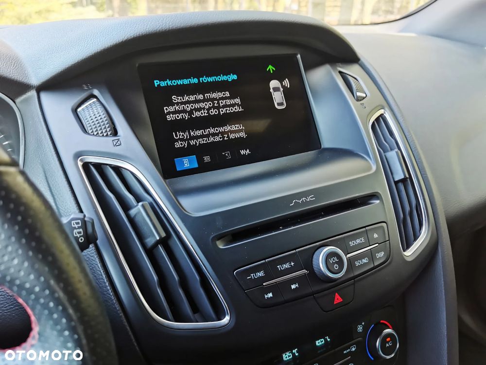 Ford Focus 1.5 EcoBoost STart-Stopp-System ST-LINE - 12