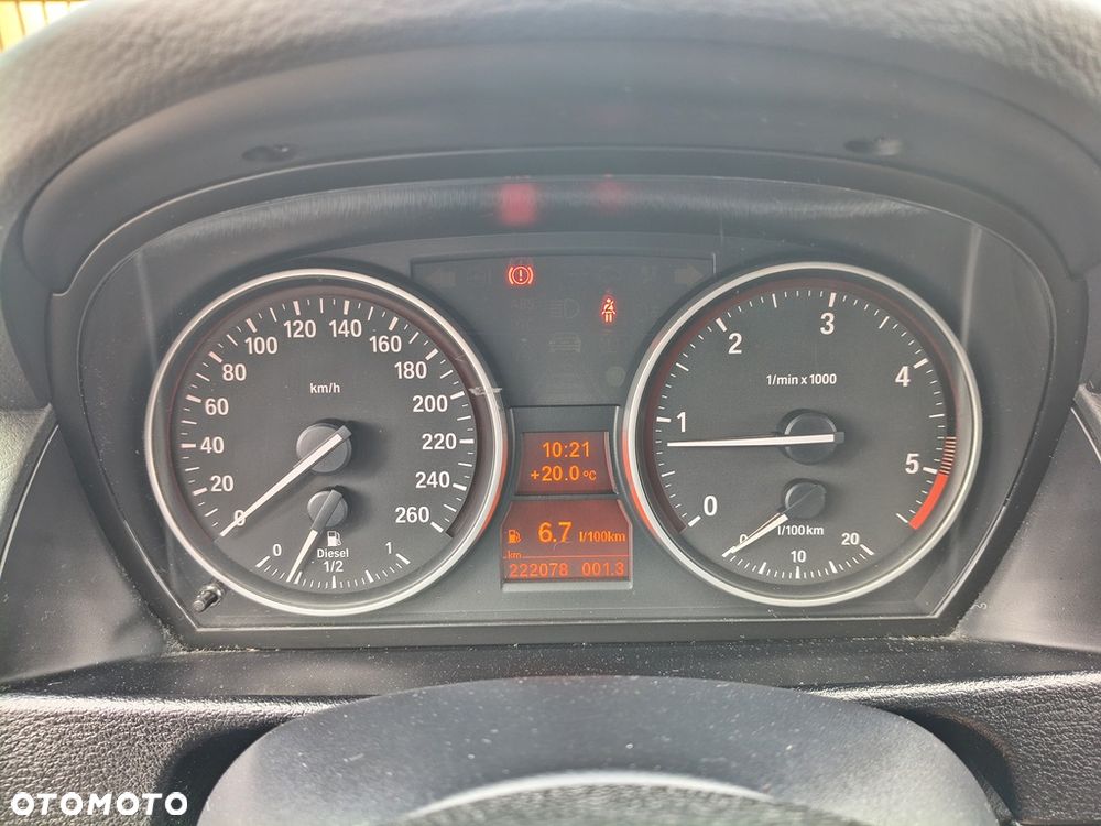 BMW X1 xDrive18d - 39