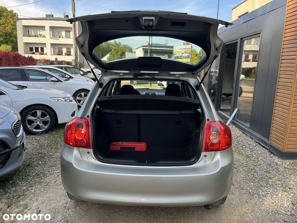 Toyota Auris - 21