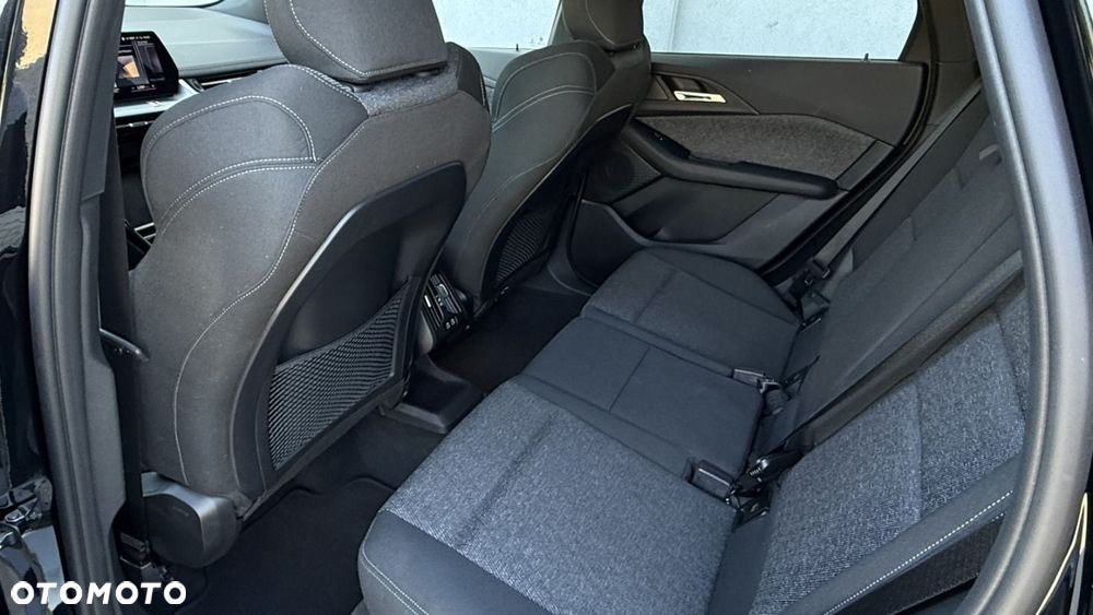 BMW Seria 2 218d Advantage sport - 32