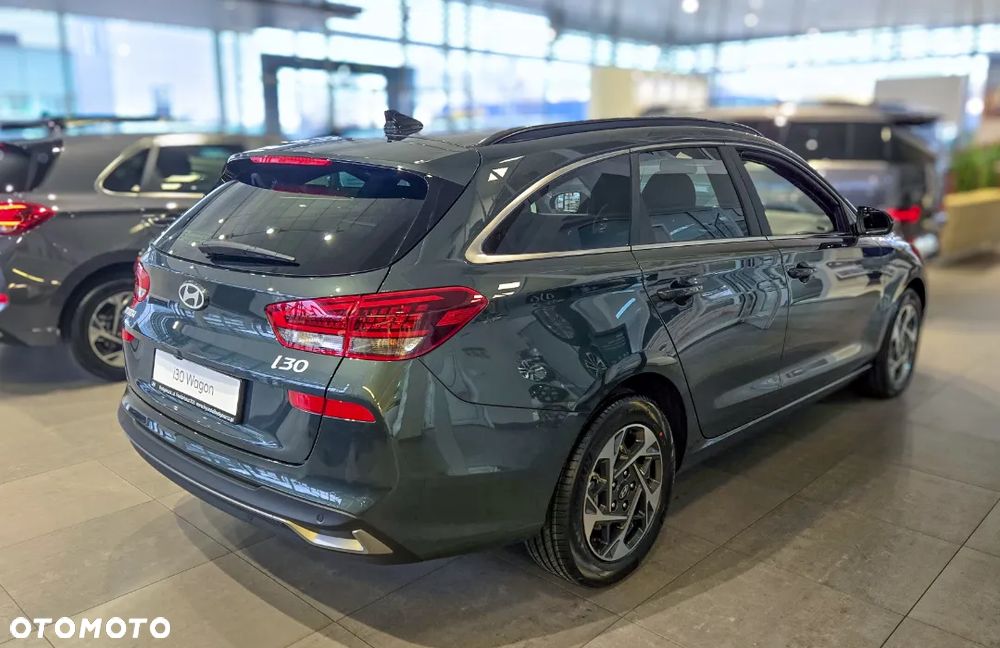 Hyundai i30 1.6 T-GDI Smart DCT - 4