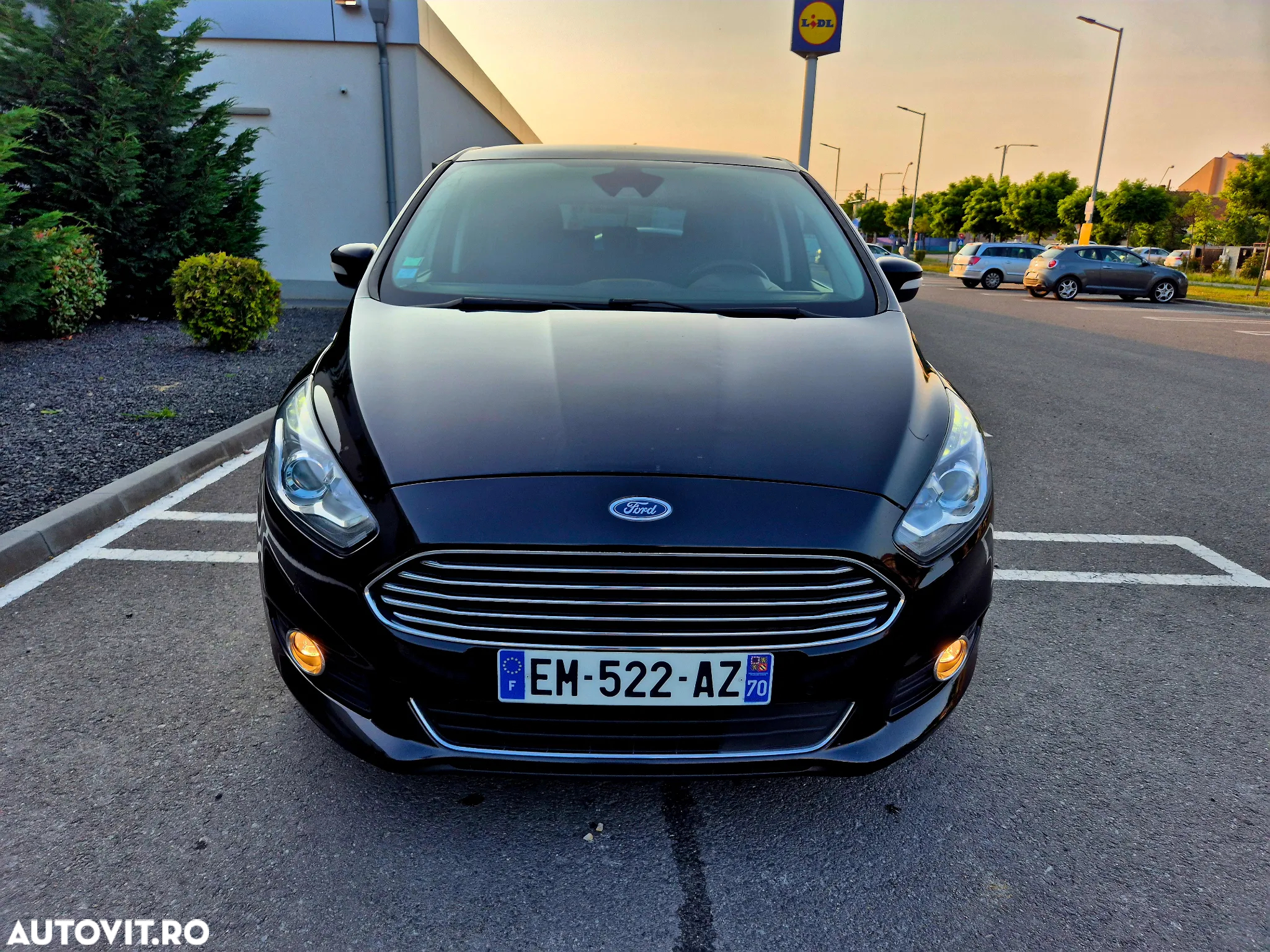 Ford S-Max 2.0 TDCi Titanium - 2