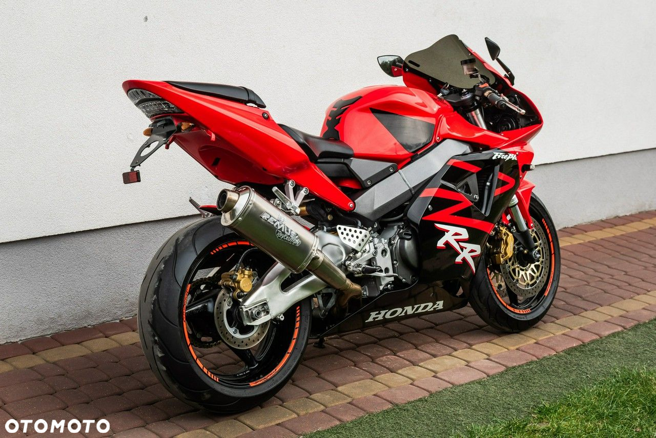 Honda CBR - 3