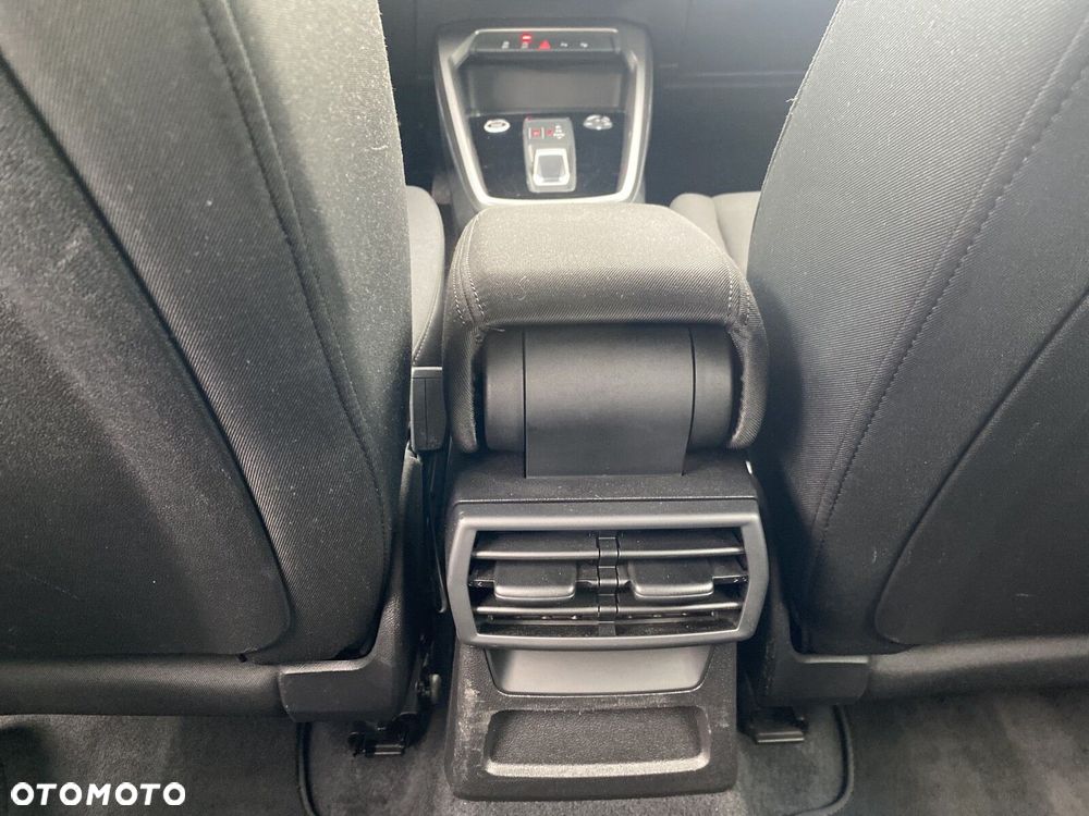 Audi A3 Sportback - 13