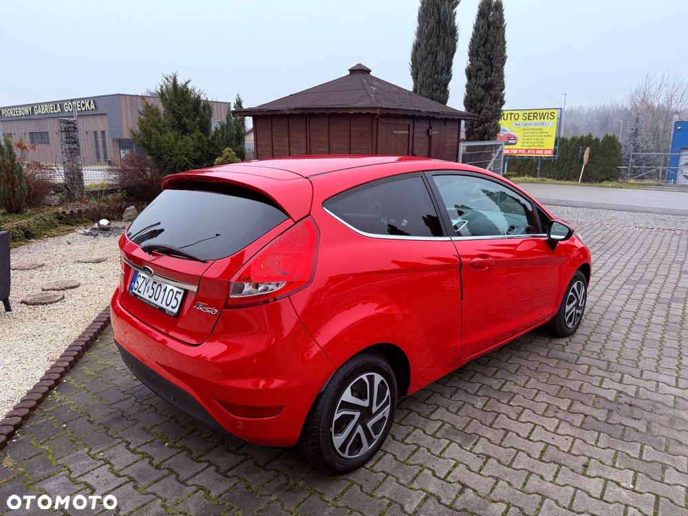 Ford Fiesta 1.6 TDCi DPF Sport - 8