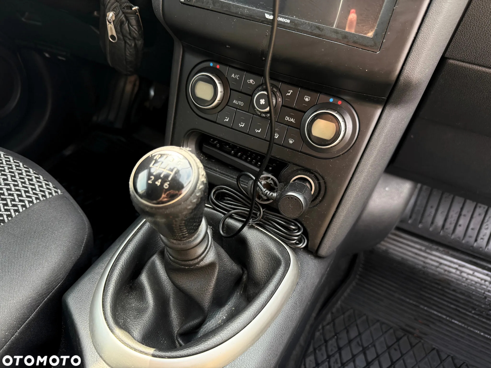 Nissan Qashqai - 10