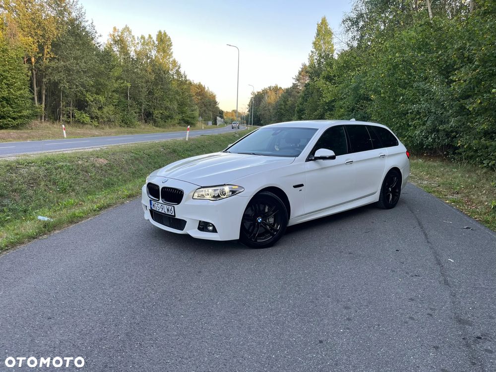BMW Seria 5 530d xDrive Touring - 4