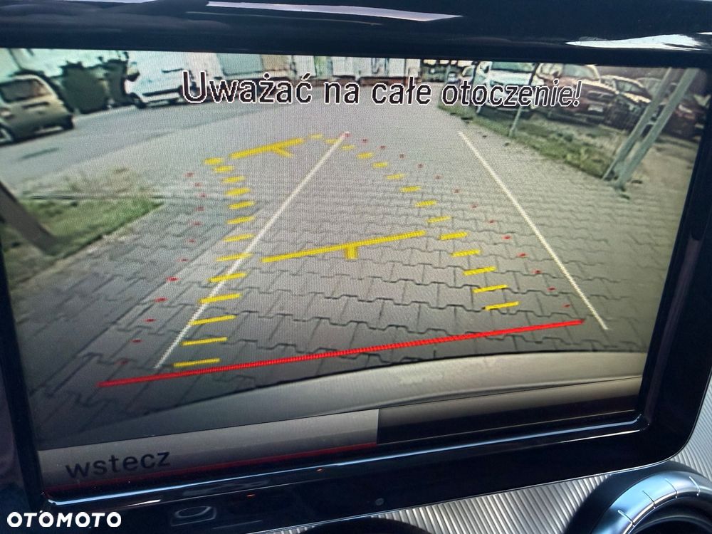 Mercedes-Benz CLA - 12