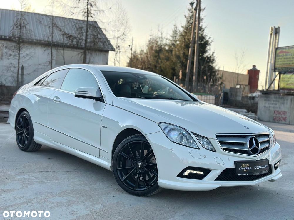 Mercedes-Benz Klasa E - 23