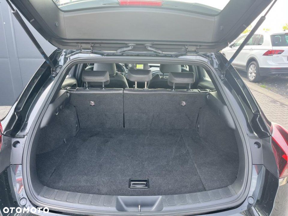 Lexus UX - 11