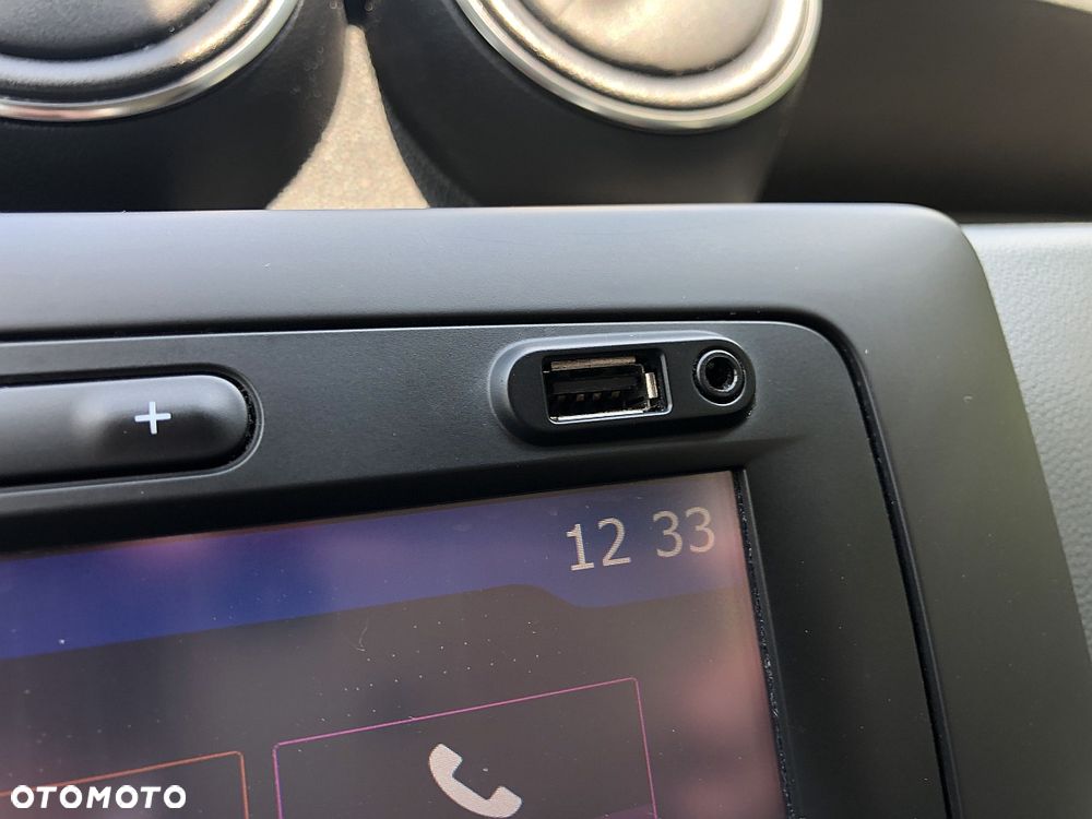 Dacia Duster 1.6 SCe Access S&S - 13