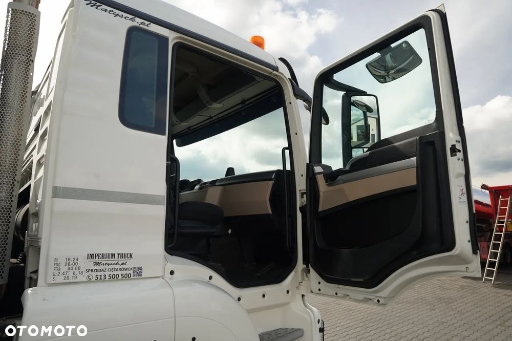 MAN TGS 33.420 / 6x4 / WYWROTKA 3 STRONNA / 2x HYDROBURTA  + HDS HIAB 158 E-2 / MAX 5 900 / AUTOMAT / EURO 6 - 38