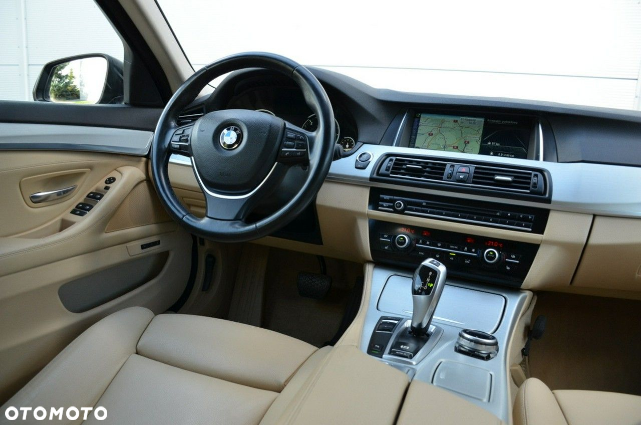 BMW Seria 5 - 32