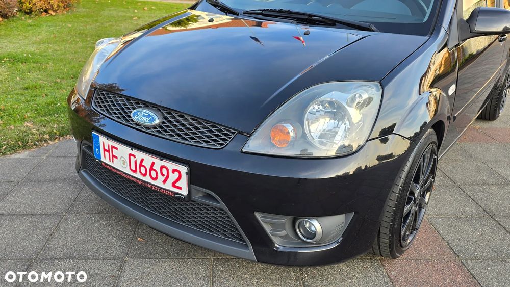 Ford Fiesta - 27