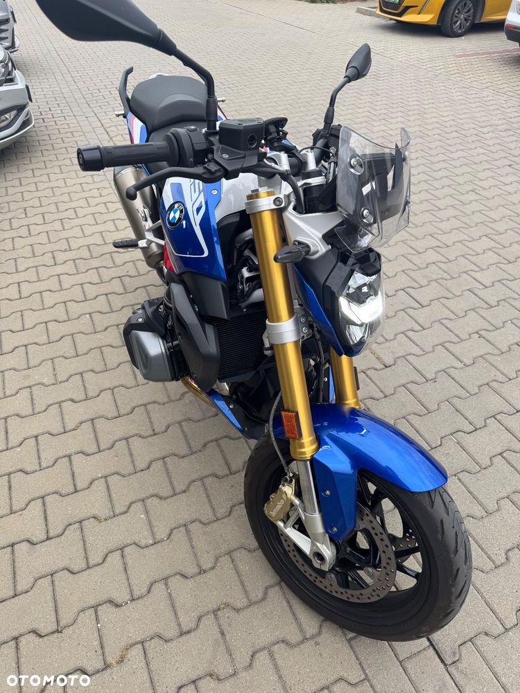 BMW R - 3