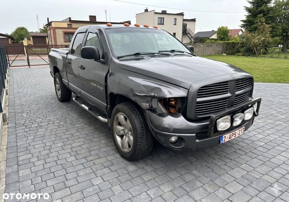 Dodge RAM - 4