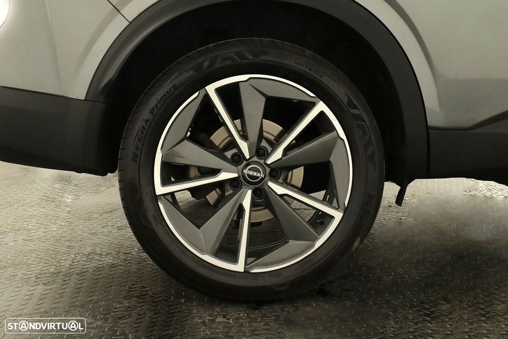 Nissan Qashqai 1.3 DIG-T Tekna Xtronic - 16