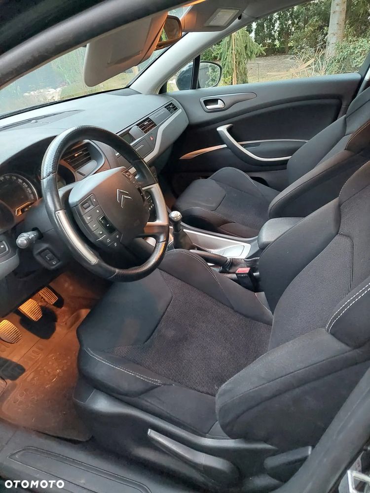 Citroën C5 2.0i 16V Dynamique - 7