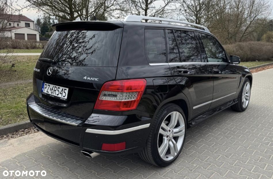 Mercedes-Benz GLK - 13