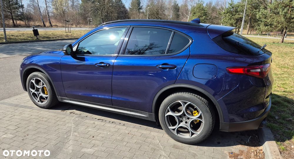 Alfa Romeo Stelvio 2.0 Turbo B-Tech Edition Q4 - 6