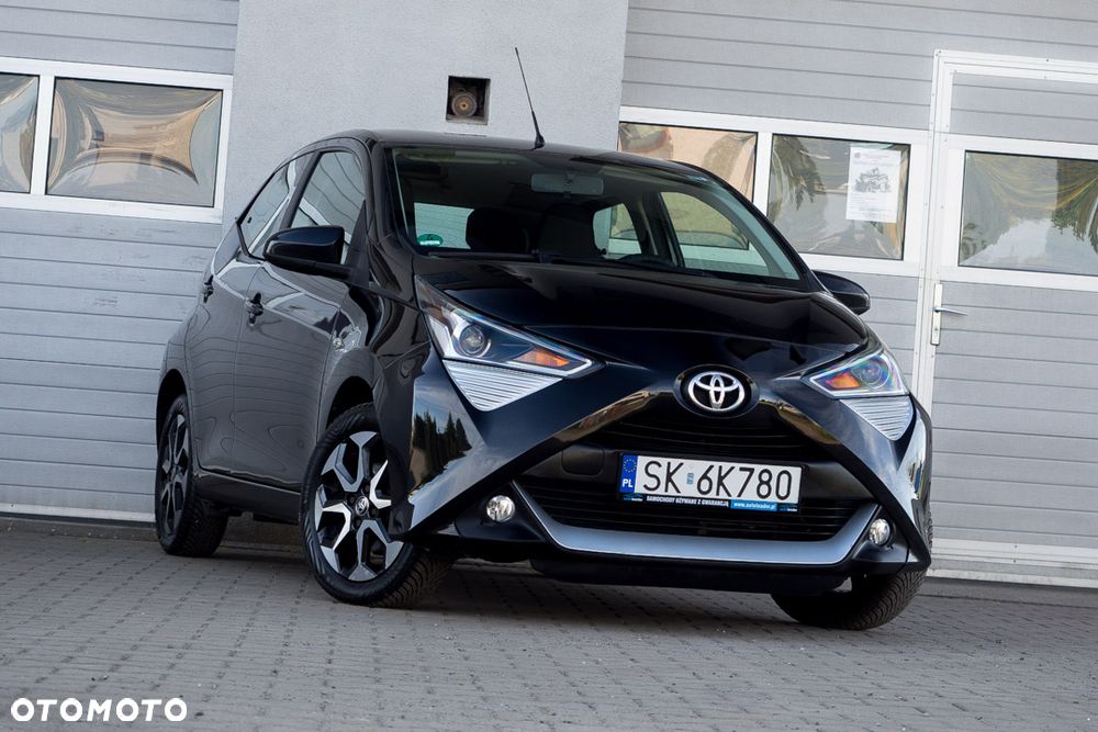 Toyota Aygo x-play Team Deutschland - 1