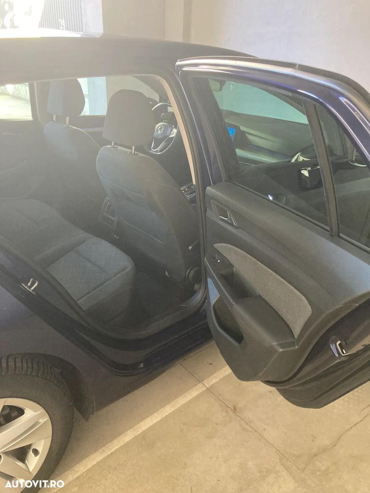 Volkswagen Golf 1.5 eTSI ACT DSG MHEV Life - 24