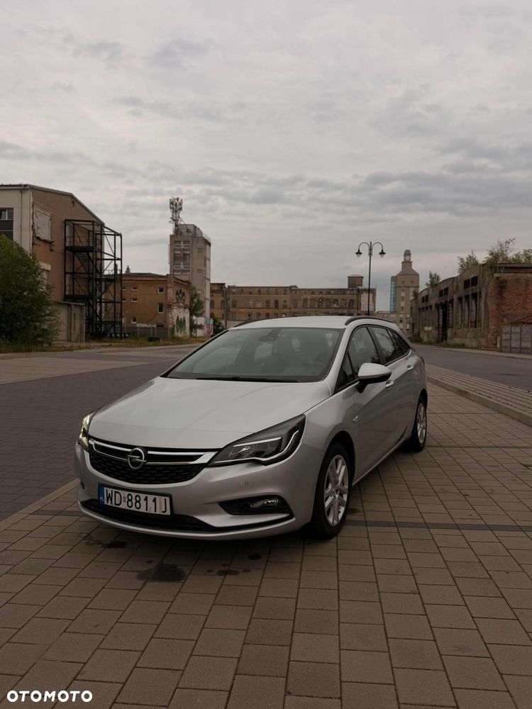 Opel Astra 1.6 CDTI Essentia S&S - 4