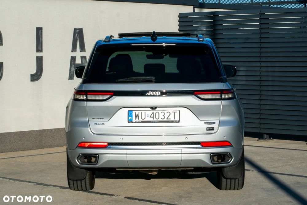 Jeep Grand Cherokee - 8