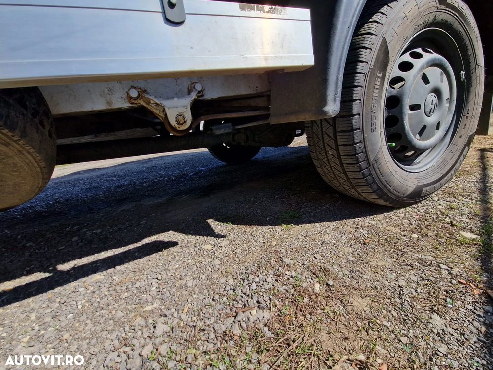 Volkswagen Crafter - 11