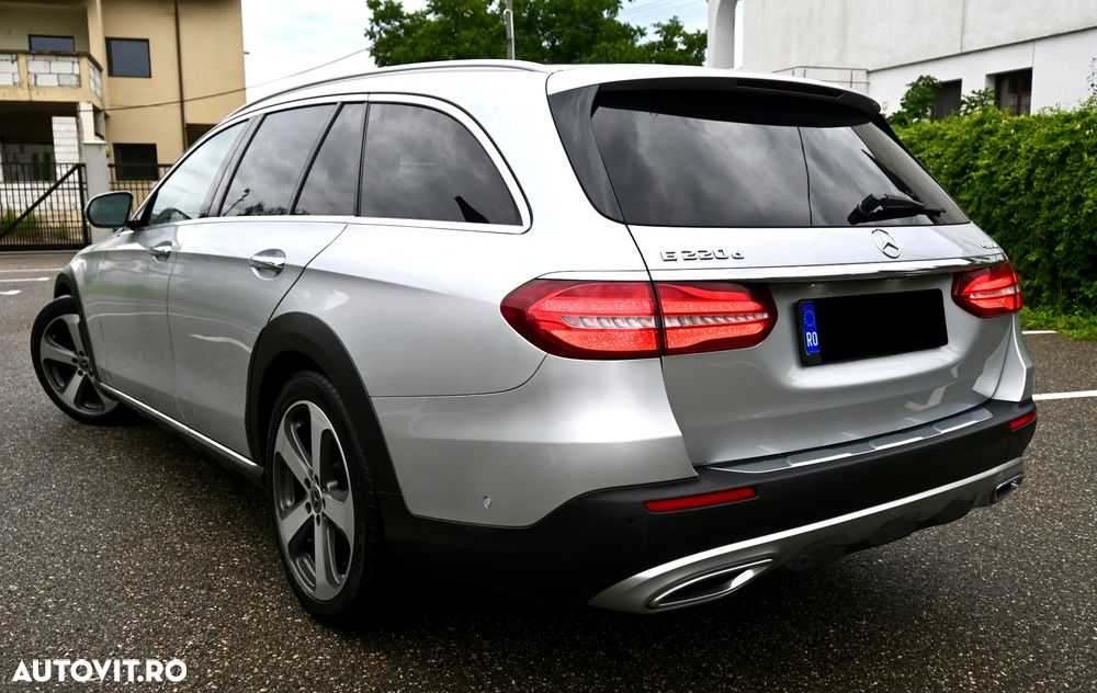 Mercedes-Benz E 220 d 4Matic All-Terrain 9G-TRONIC Avantgarde - 3