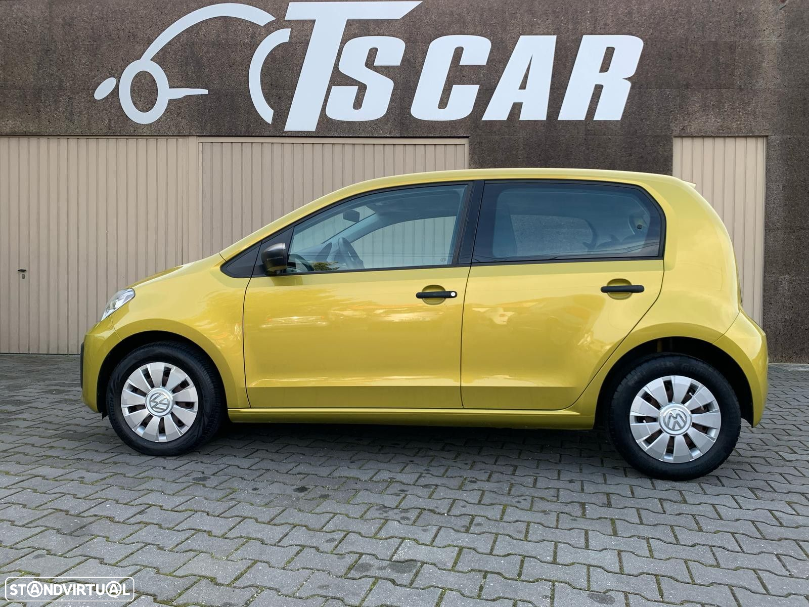 VW Up! - 5