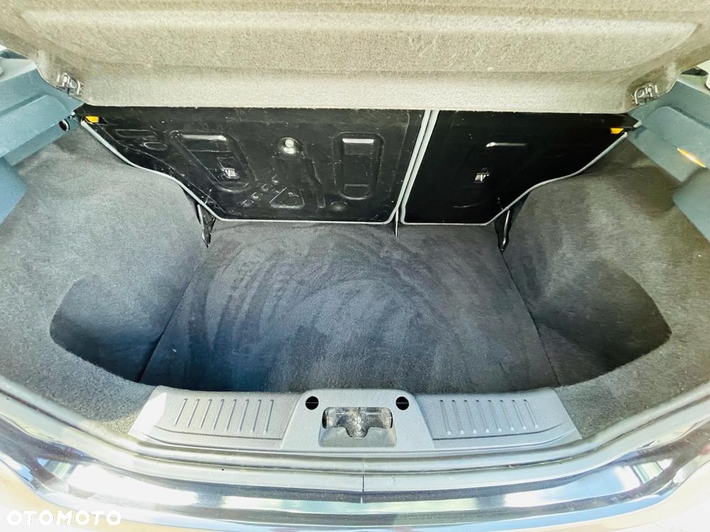 Ford Fiesta 1.4 Titanium - 21