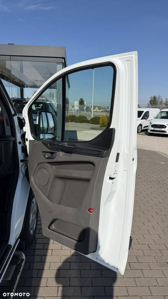 Ford Transit - 14