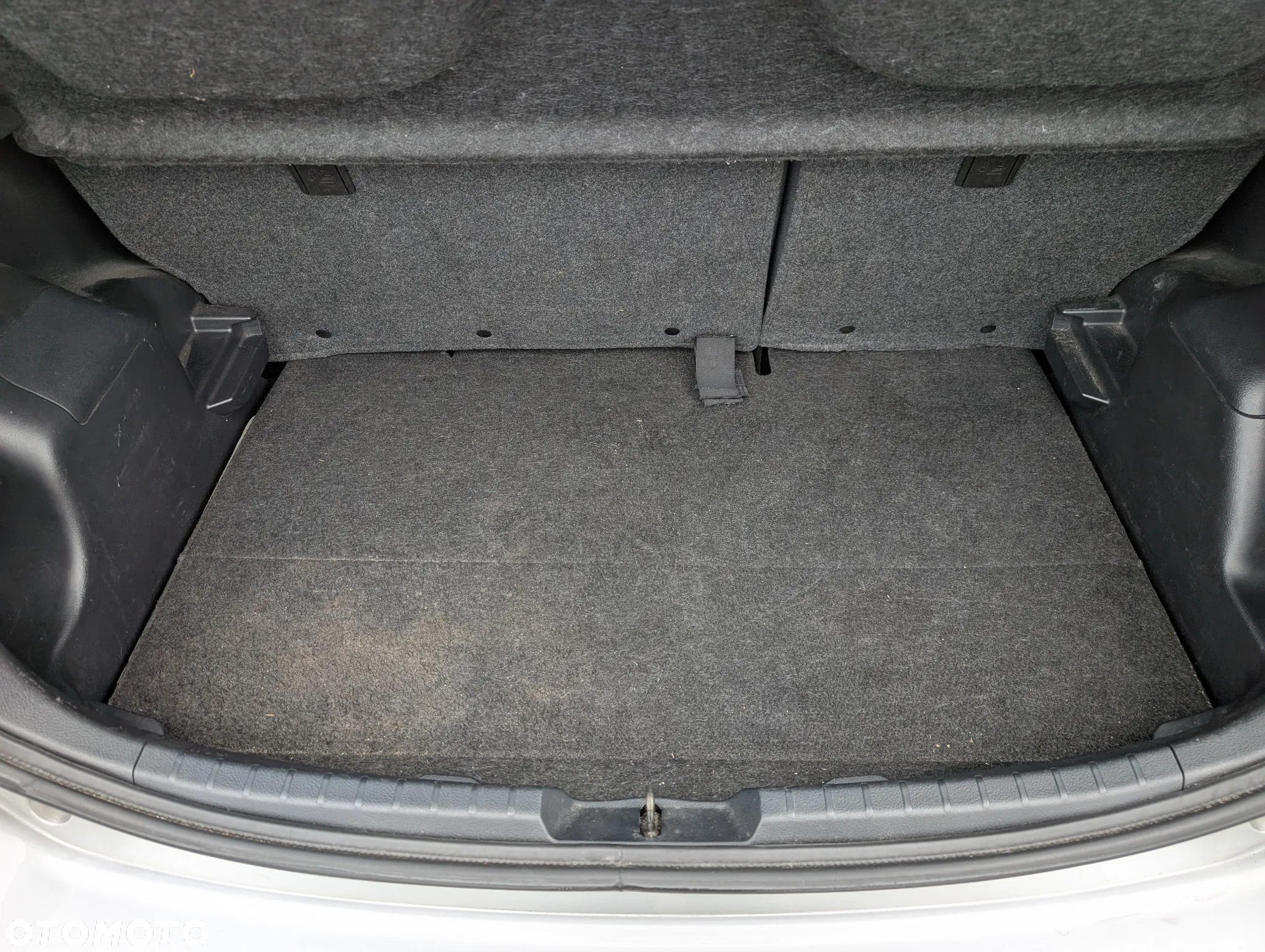 Toyota Yaris 1.33 Dynamic - 28