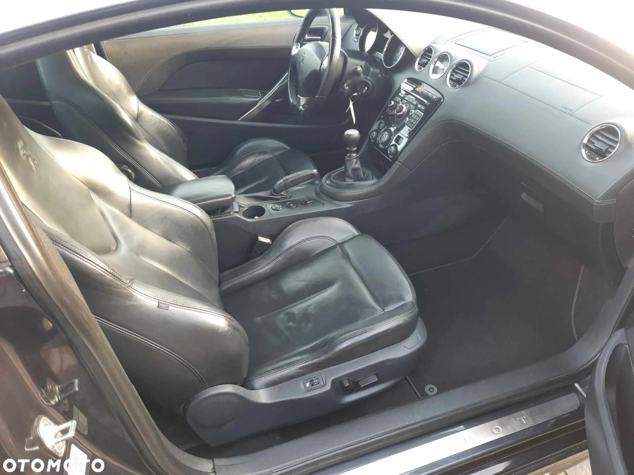 Peugeot RCZ 2.0 HDi FAP 160 - 8