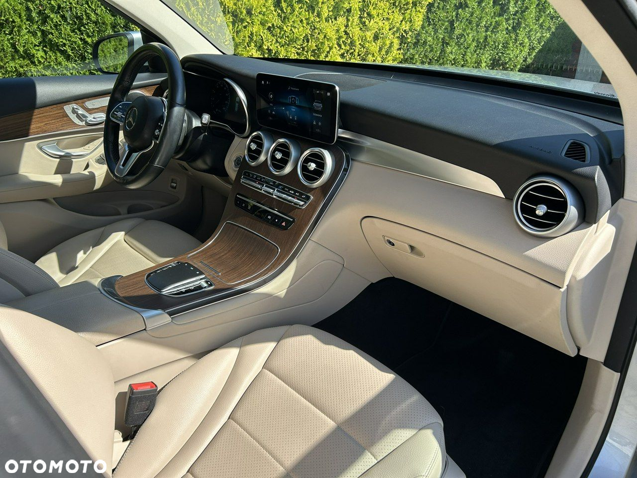 Mercedes-Benz GLC 300 4-Matic - 17