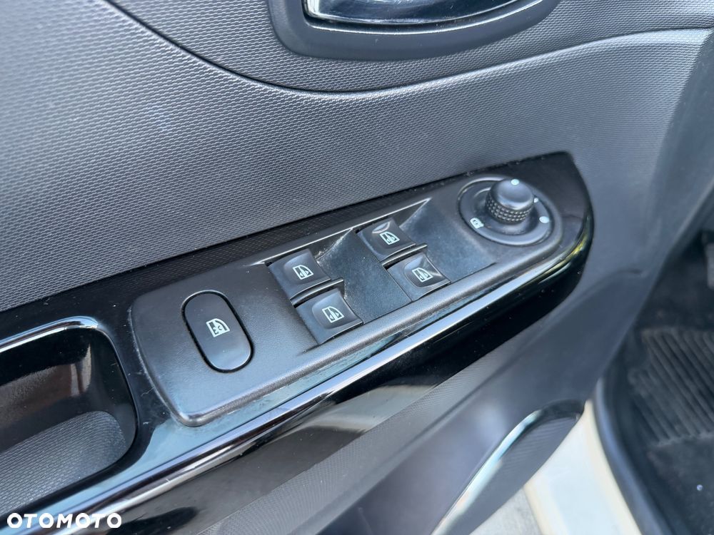Renault Captur ENERGY dCi 90 Start&Stop Dynamique - 16