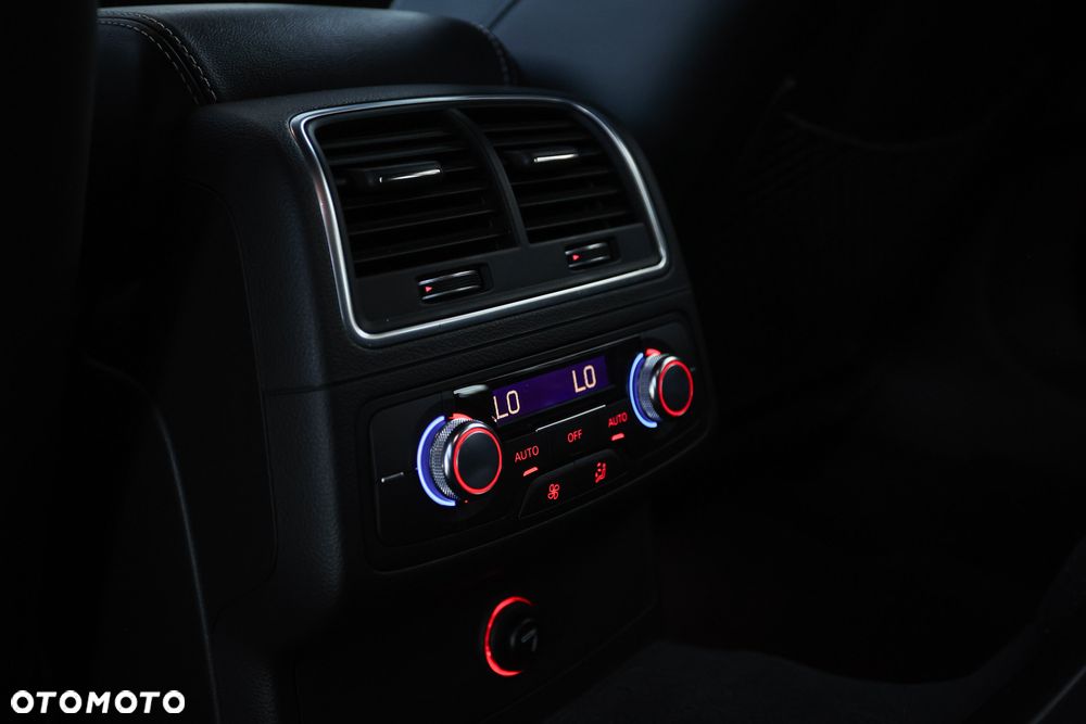 Audi A6 Avant 2.0 TDI Ultra DPF S tronic - 21