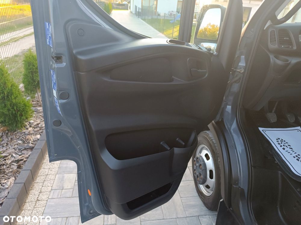 Iveco Daily 35C16 - 18