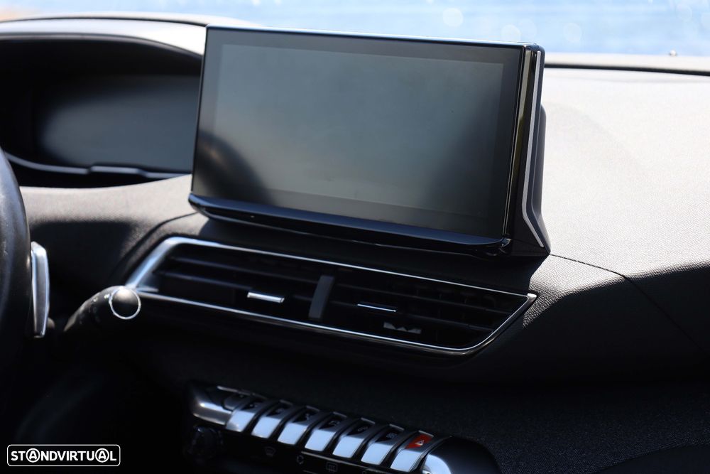 Peugeot 3008 1.6 Hybrid Active Pack e-EAT8 - 37