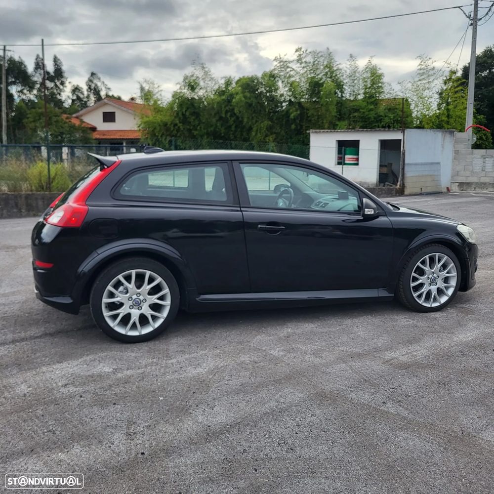 Volvo C30 D2 RDesign Edition - 10