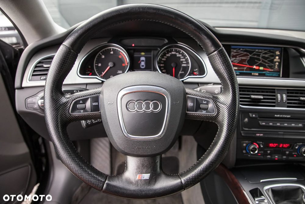 Audi A5 ver-3-0-tdi-quattro - 19